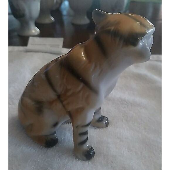 Vintage bone china tiger figure - Picture 4 of 6